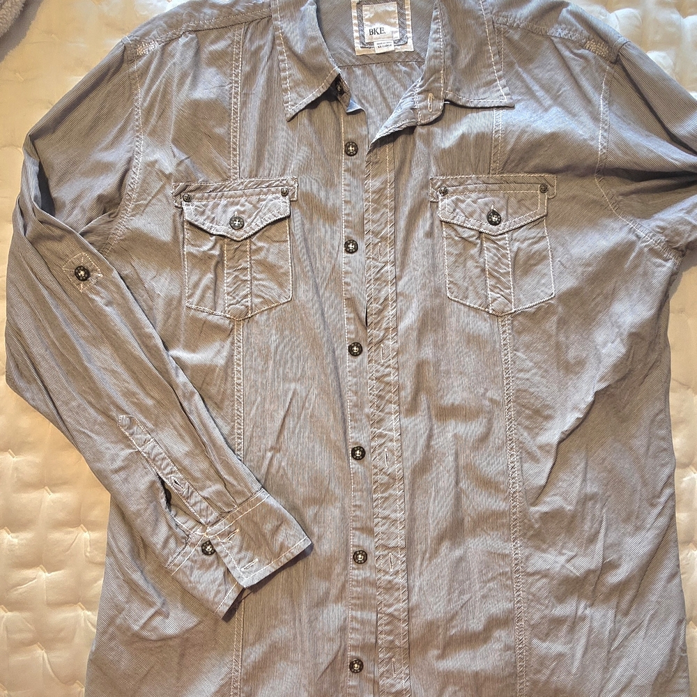 BKE Gray Button-Up Shirt